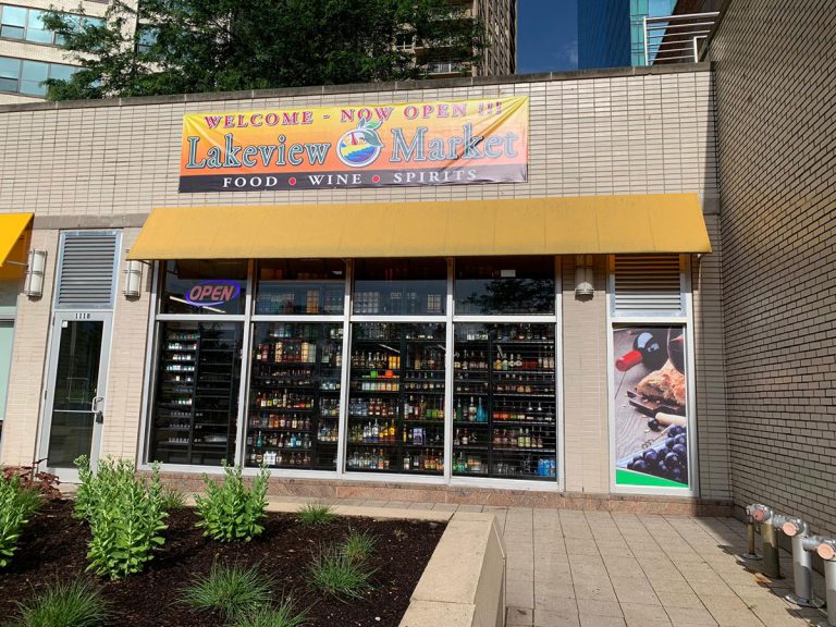 Lakeview Market Grocery Store Liquor Store Deli Store
